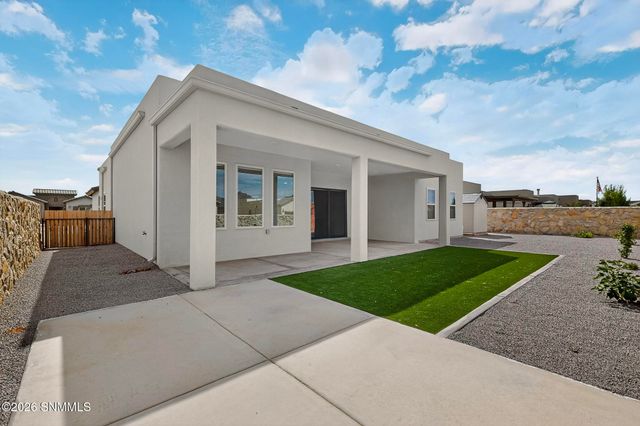 3751 Santa Julia Road, Las Cruces, NM 88012