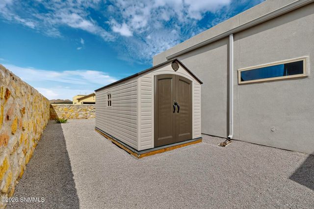 3751 Santa Julia Road, Las Cruces, NM 88012