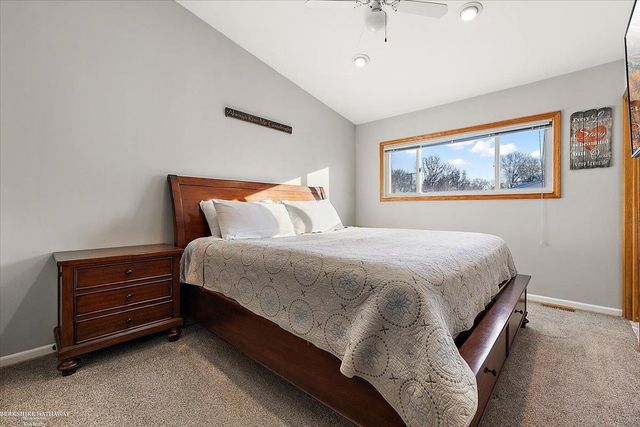 5237 Mansfield Street, Sterling Heights, MI 48310