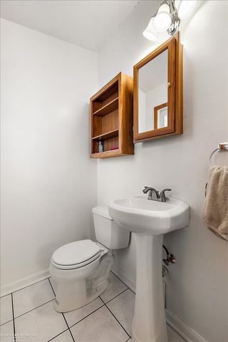 5237 Mansfield Street, Sterling Heights, MI 48310