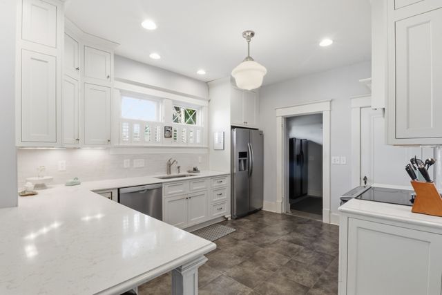 1020 E Lytle St, Murfreesboro, TN 37130