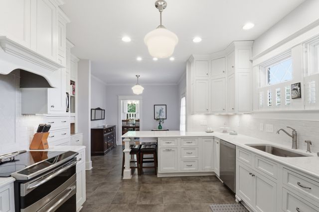 1020 E Lytle St, Murfreesboro, TN 37130