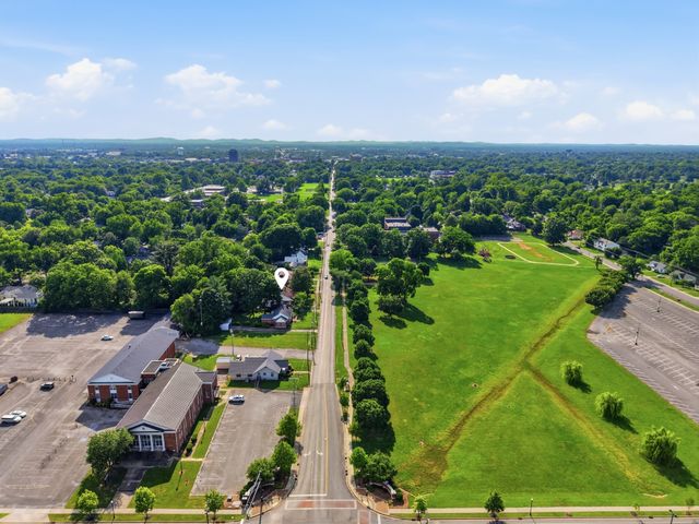 1020 E Lytle St, Murfreesboro, TN 37130