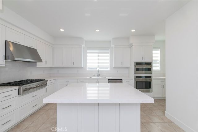 1809 Lychee St, Fullerton, CA 92835
