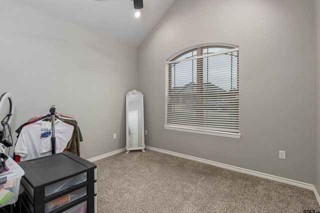 544 Wellington PI, Tyler, TX 75704