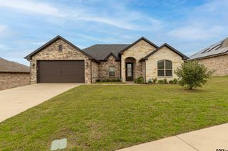 544 Wellington PI, Tyler, TX 75704