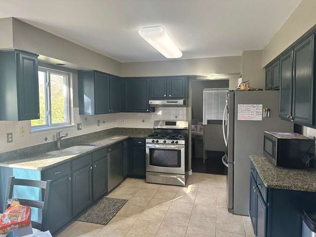 22102 W Plymouth Circle, Plainfield, IL 60544
