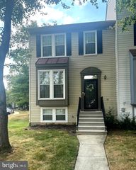 2 LITTLE BROOK CT, Baltimore, MD 21244
