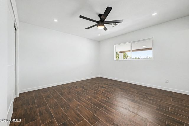 2327 E VICTORY Drive, Tempe, AZ 85288