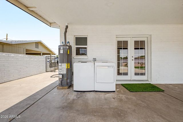 2327 E VICTORY Drive, Tempe, AZ 85288