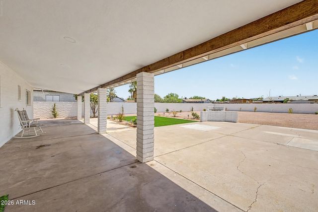 2327 E VICTORY Drive, Tempe, AZ 85288