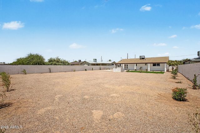 2327 E VICTORY Drive, Tempe, AZ 85288
