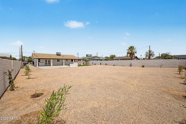 2327 E VICTORY Drive, Tempe, AZ 85288
