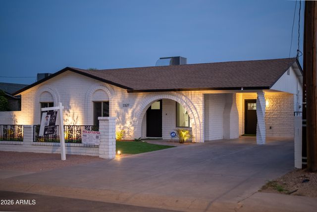 2327 E VICTORY Drive, Tempe, AZ 85288