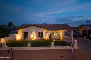 2327 E VICTORY Drive, Tempe, AZ 85288