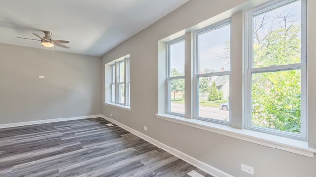 8106 S Harper Avenue, Chicago, IL 60619