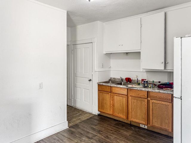 1015 Hamilton STREET, Manitowoc, WI 54220