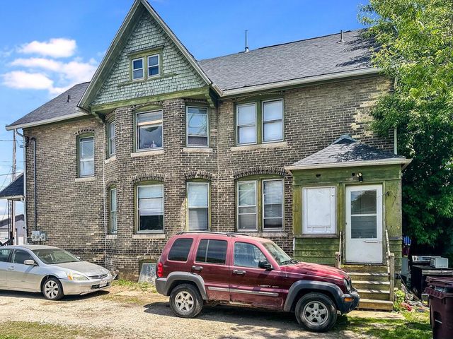 1015 Hamilton STREET, Manitowoc, WI 54220