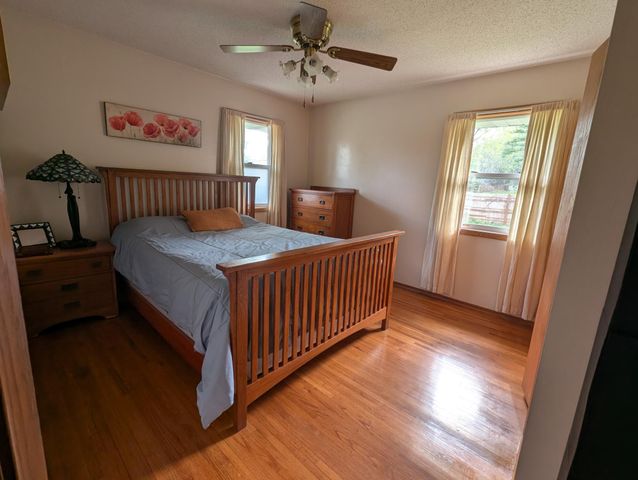 15200 Lead Street, Burnsville, MN 55306