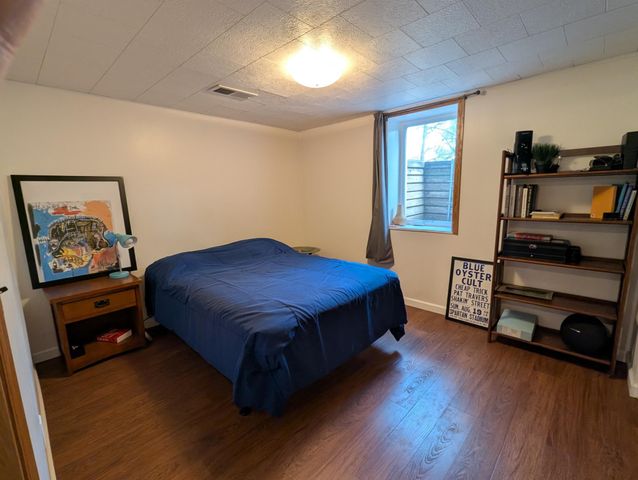 15200 Lead Street, Burnsville, MN 55306