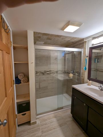 15200 Lead Street, Burnsville, MN 55306