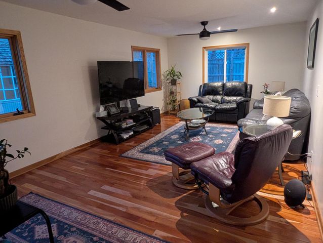 15200 Lead Street, Burnsville, MN 55306