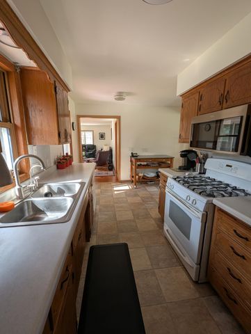 15200 Lead Street, Burnsville, MN 55306