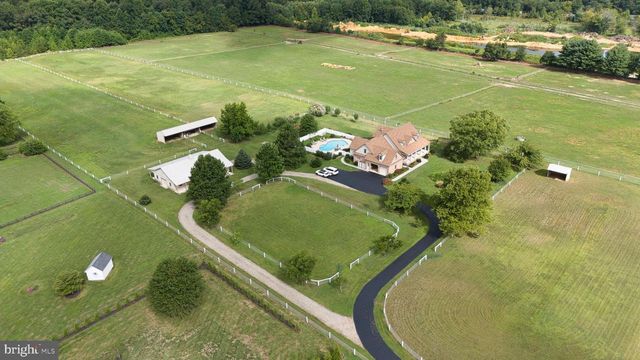 95 RINGSIDE DR, Dover, DE 19904