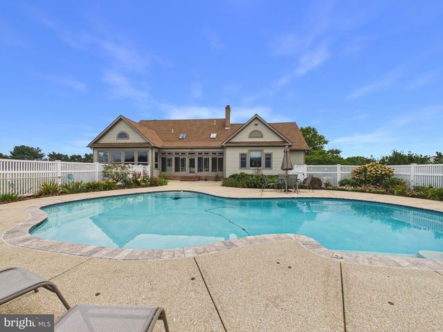 95 RINGSIDE DR, Dover, DE 19904