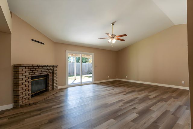 2019 Oak Street, Selma, CA 93662