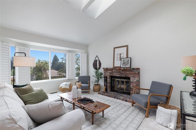 507 31st Avenue, Seattle, WA 98122