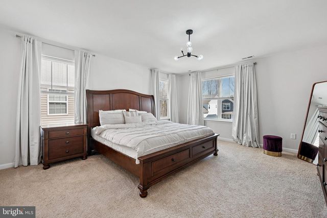 3 WESTMONT DR, Medford, NJ 08055