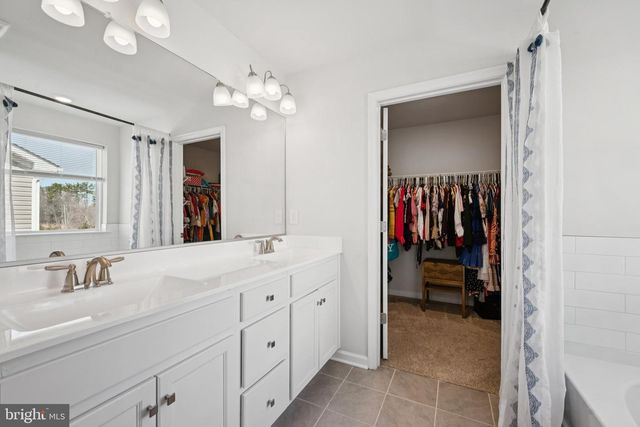 3 WESTMONT DR, Medford, NJ 08055