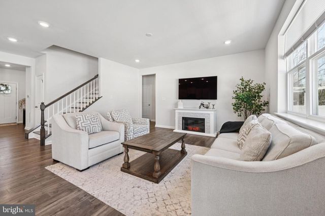 3 WESTMONT DR, Medford, NJ 08055