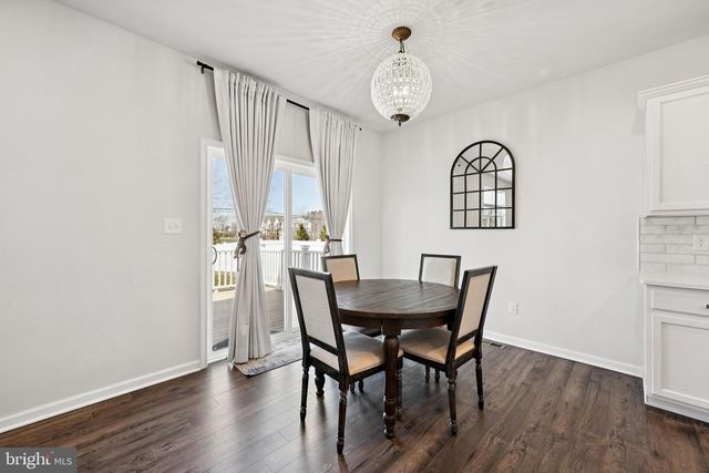 3 WESTMONT DR, Medford, NJ 08055