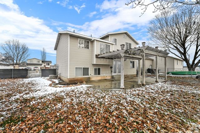 242 S 830 W, Tremonton, UT 84337