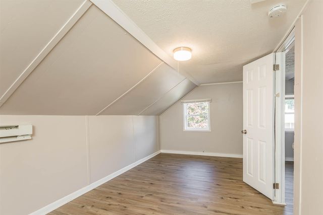 1122 3rd Street, Grand Rapids, MI 49504