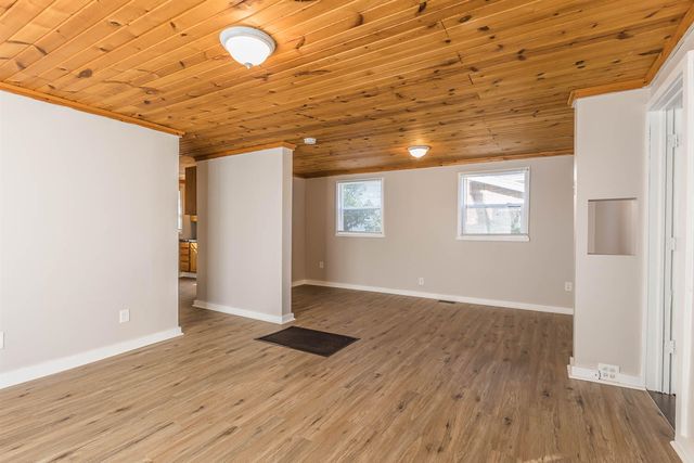 1122 3rd Street, Grand Rapids, MI 49504