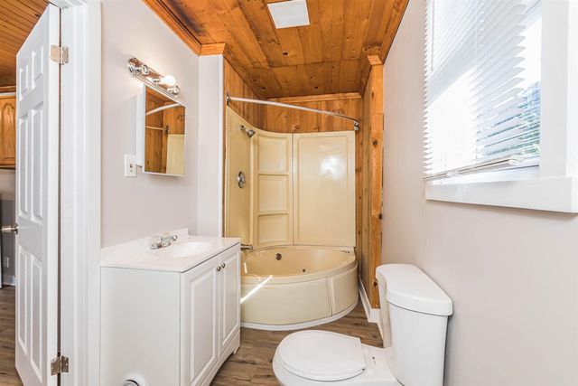 1122 3rd Street, Grand Rapids, MI 49504