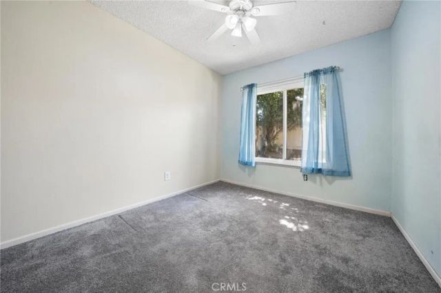25333 Via Dona Christa, Valencia, CA 91355
