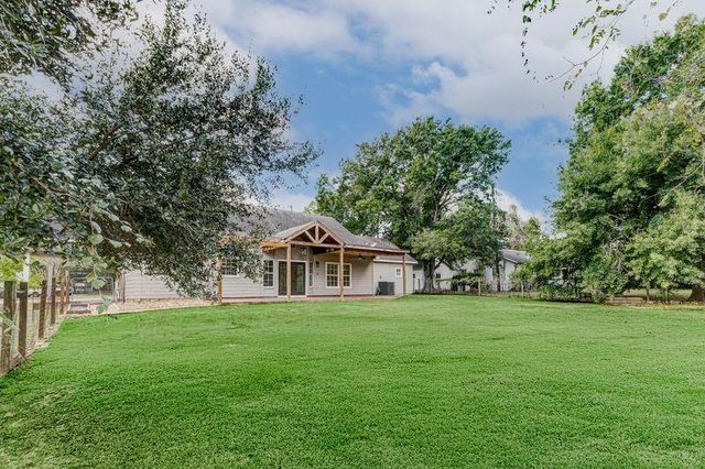 8411 Syms Street, Fulshear, TX 77441