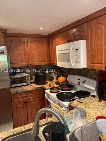 10360 SW 154th Cir Ct 88, Miami, FL 33196