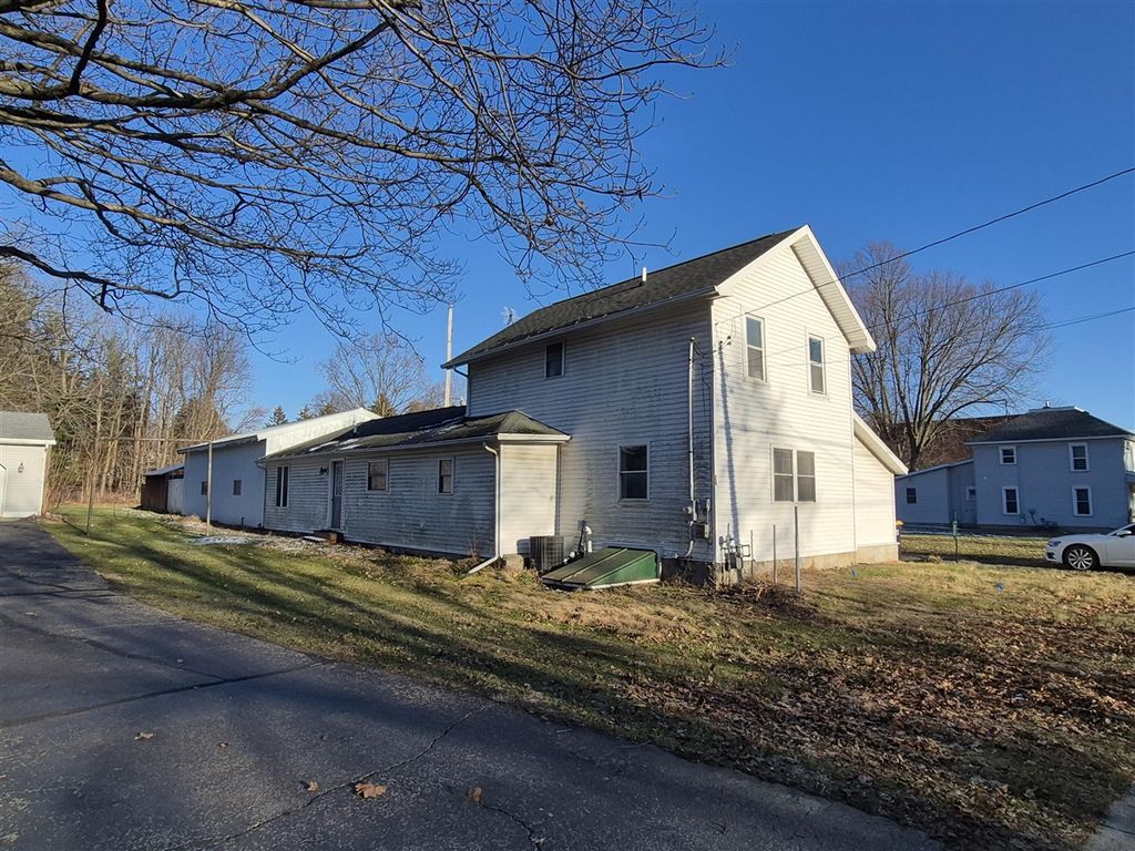 212 Marshall Street, Litchfield, MI 49252