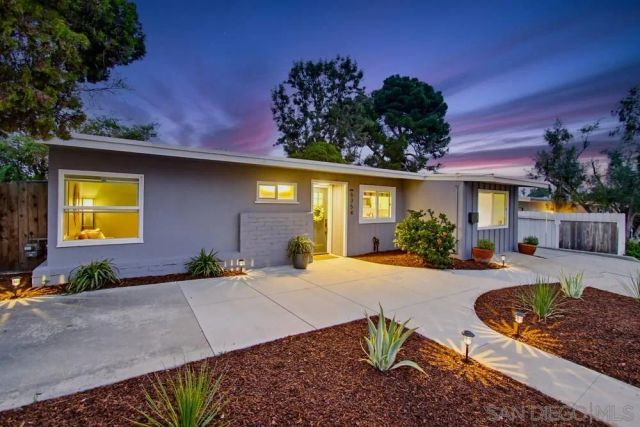 6354 Celia Vista, San Diego, CA 92115