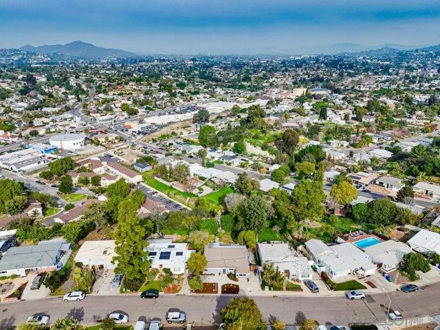 6354 Celia Vista, San Diego, CA 92115