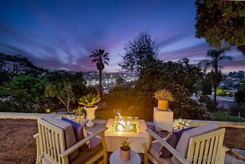 6354 Celia Vista, San Diego, CA 92115