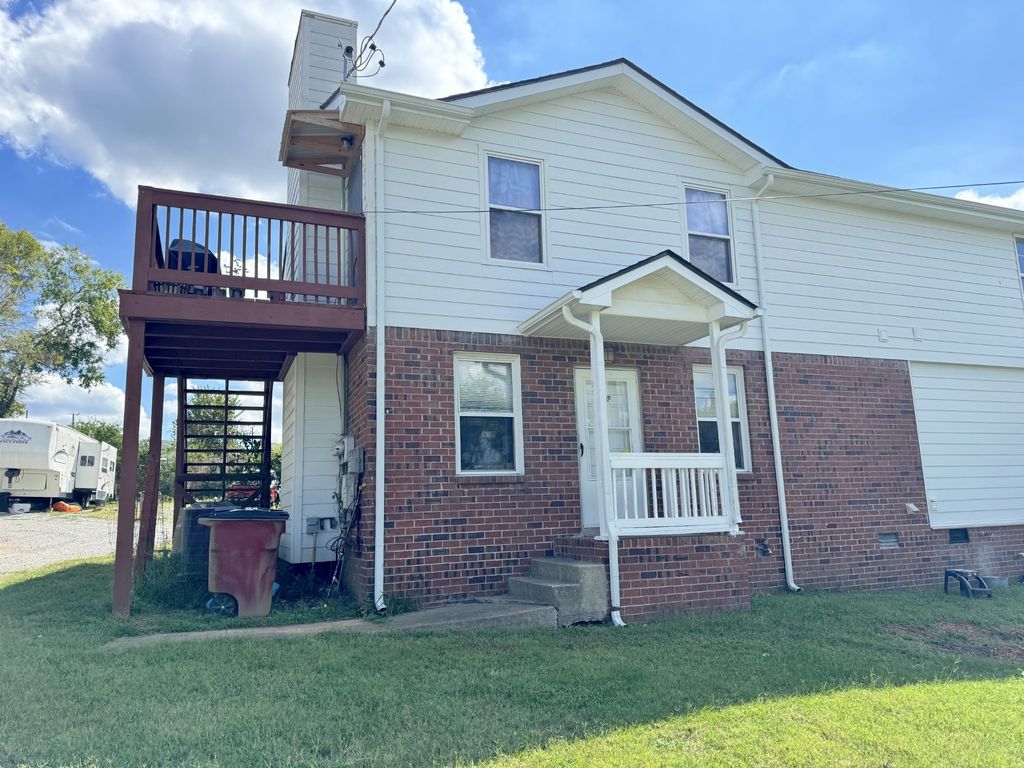 1309A Pierce Rd, Madison, TN 37115