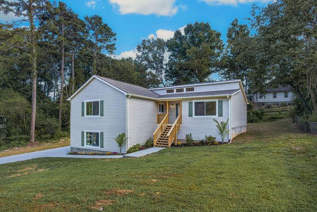 2320 Collins Lane, Soddy Daisy, TN 37379