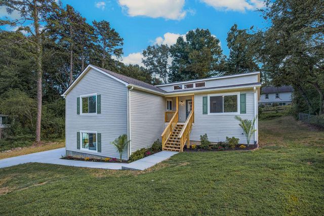 2320 Collins Lane, Soddy Daisy, TN 37379