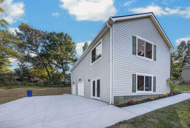2320 Collins Lane, Soddy Daisy, TN 37379